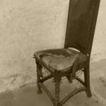 Conseils pour rénover une vieille chaise en bois DIY